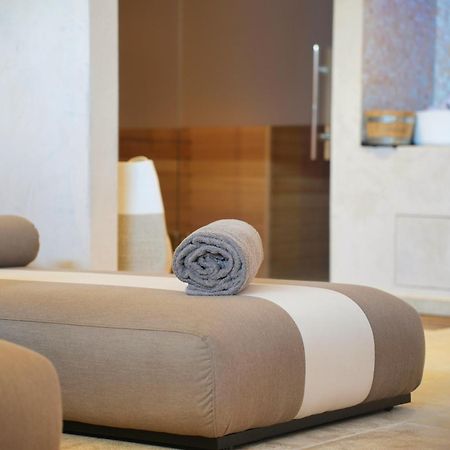 Les Regalia Hotel & Spa Сент-Люси-де-Пор Экстерьер фото