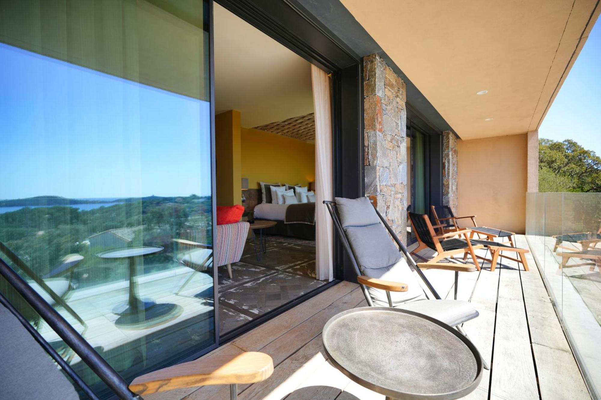 Les Regalia Hotel & Spa Сент-Люси-де-Пор Экстерьер фото