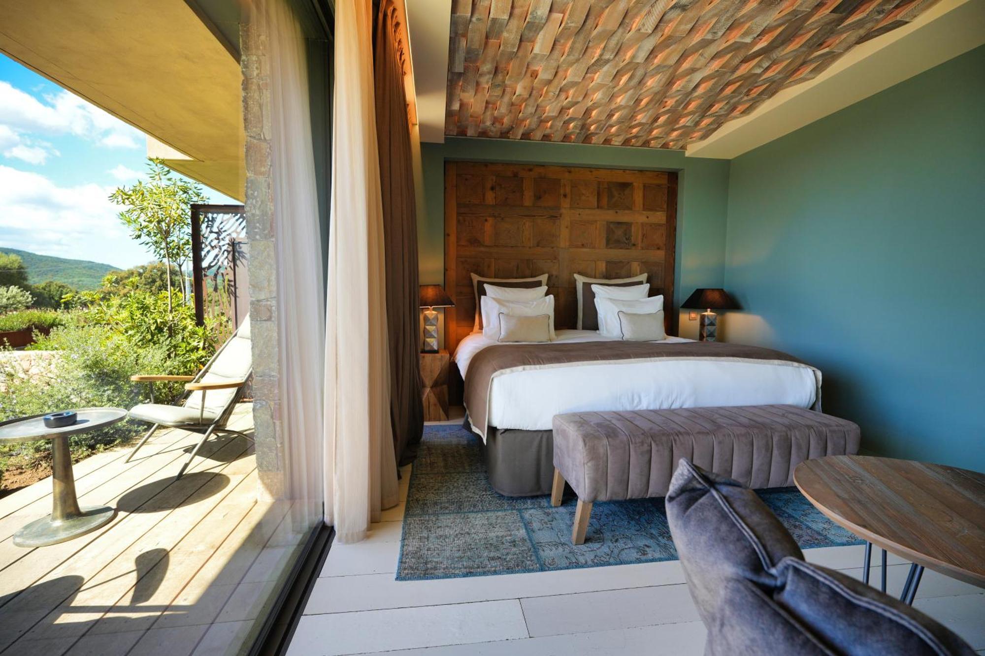Les Regalia Hotel & Spa Сент-Люси-де-Пор Экстерьер фото